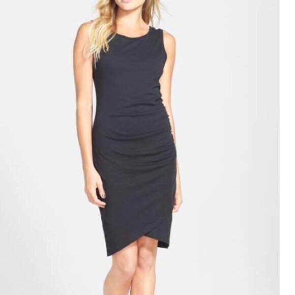 Leith Faux Wrap Sleeveless Classic Mini Dress in black - Picture 2 of 10